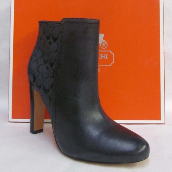 EUC Coach Hanni Gray Signature Embossed Bootie - SIZE 6.5 - Picture 1 of 9
